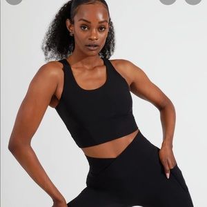 Buffbunny black crop top